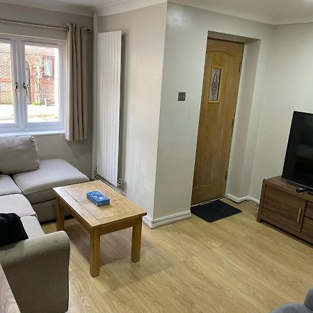Rainbow Quays Apartment London Ngoại thất bức ảnh