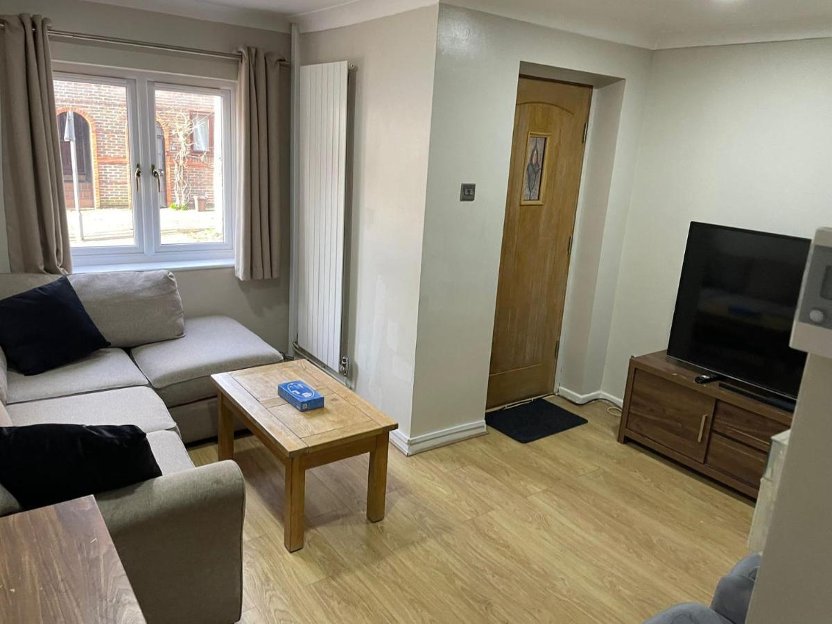 Rainbow Quays Apartment London Ngoại thất bức ảnh